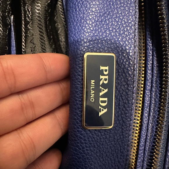 Prada Galleria lux leather crossbody bag - Picture 13 of 14